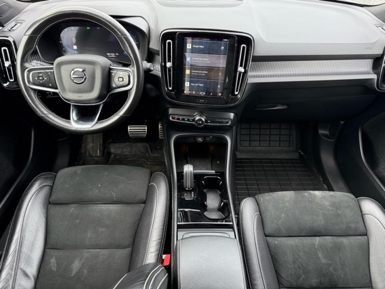 2021 Volvo XC40  Photo