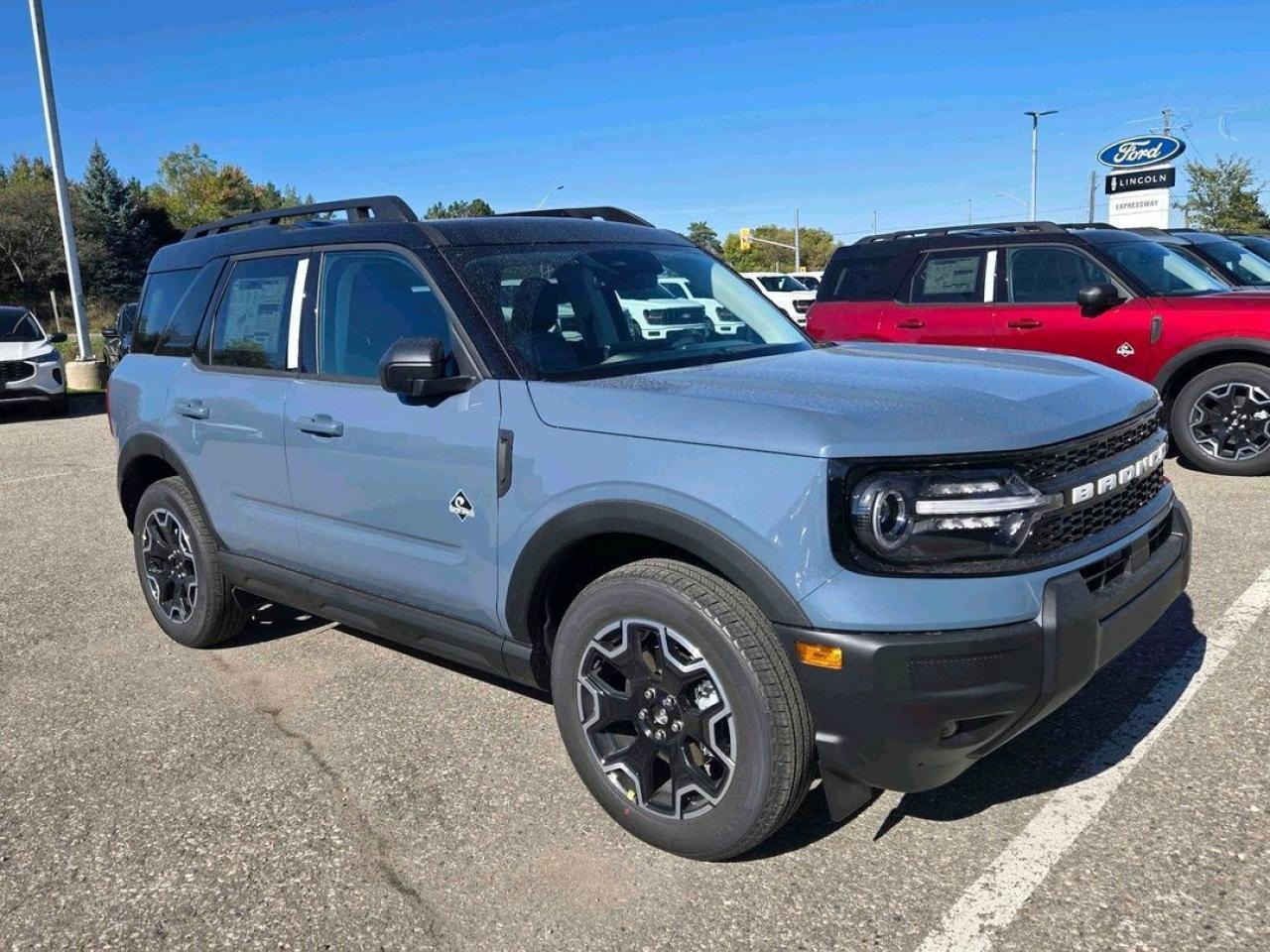 2025 Ford Bronco Sport Outer Banks Photo2