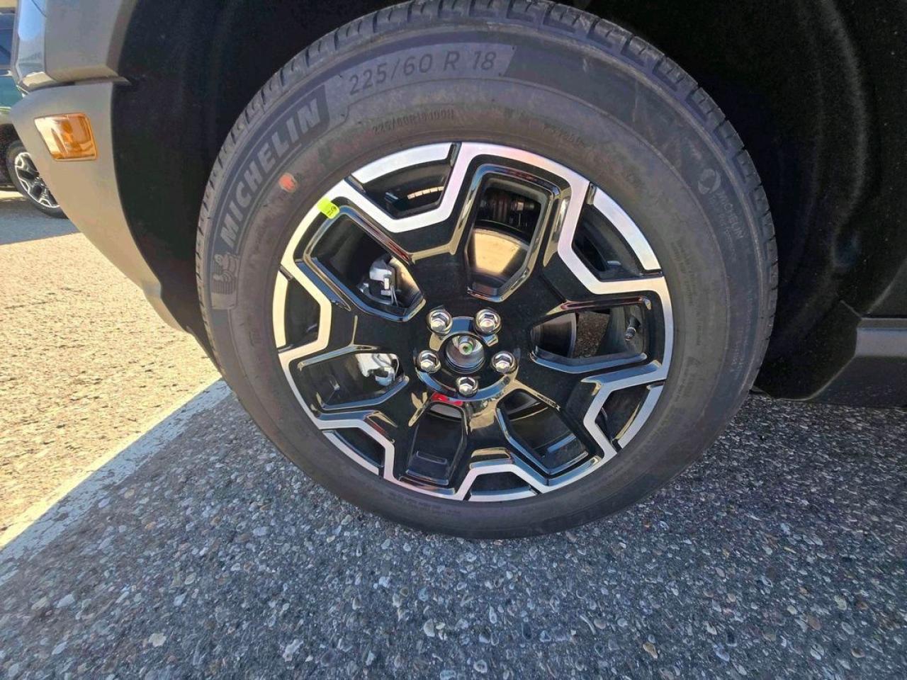 2025 Ford Bronco Sport Outer Banks Photo5