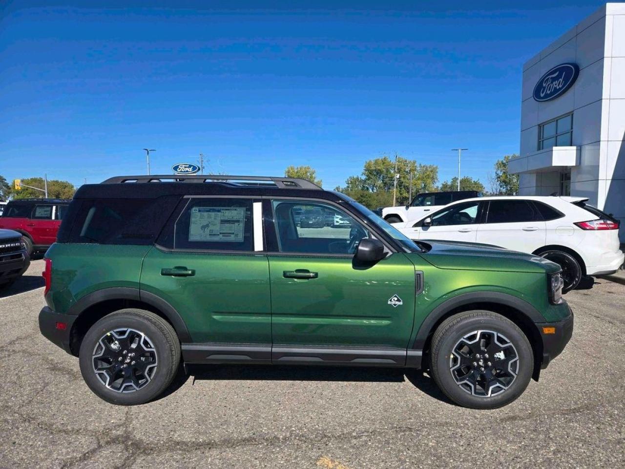 2025 Ford Bronco Sport Outer Banks Photo3