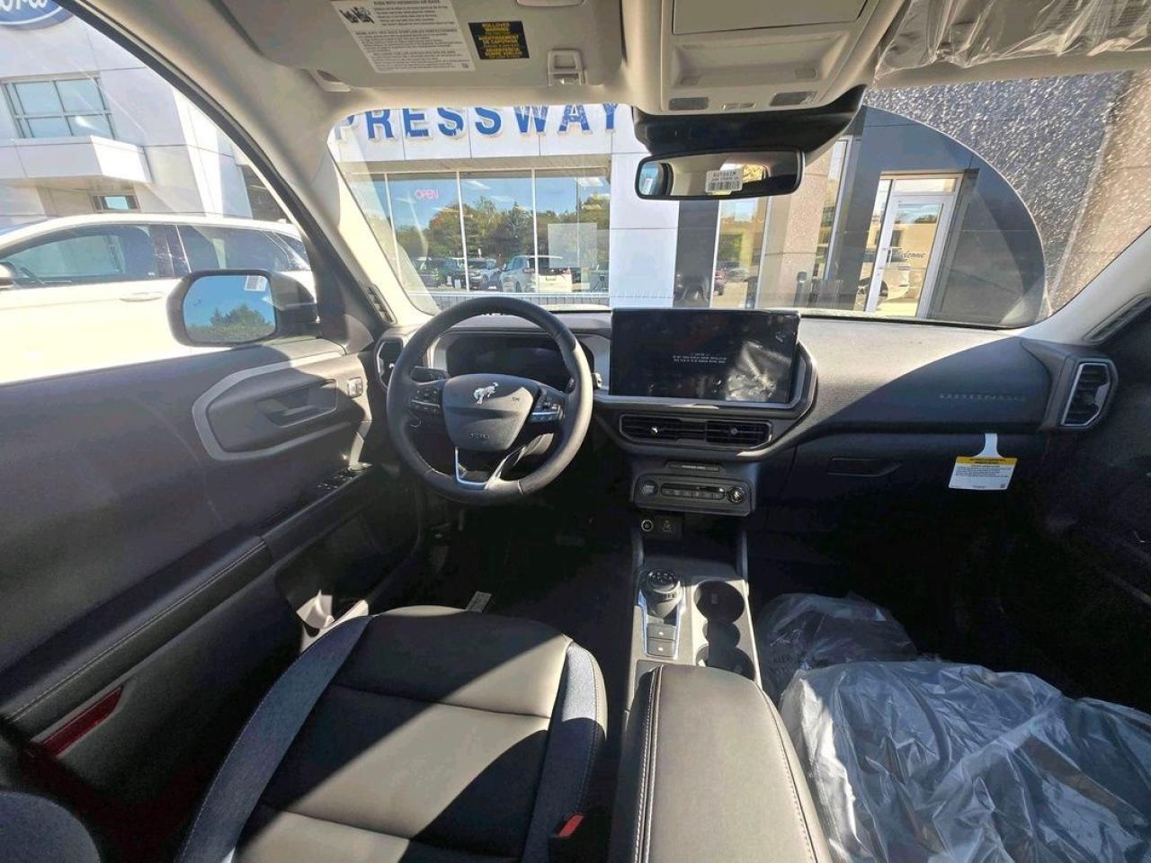 2025 Ford Bronco Sport Outer Banks Photo5