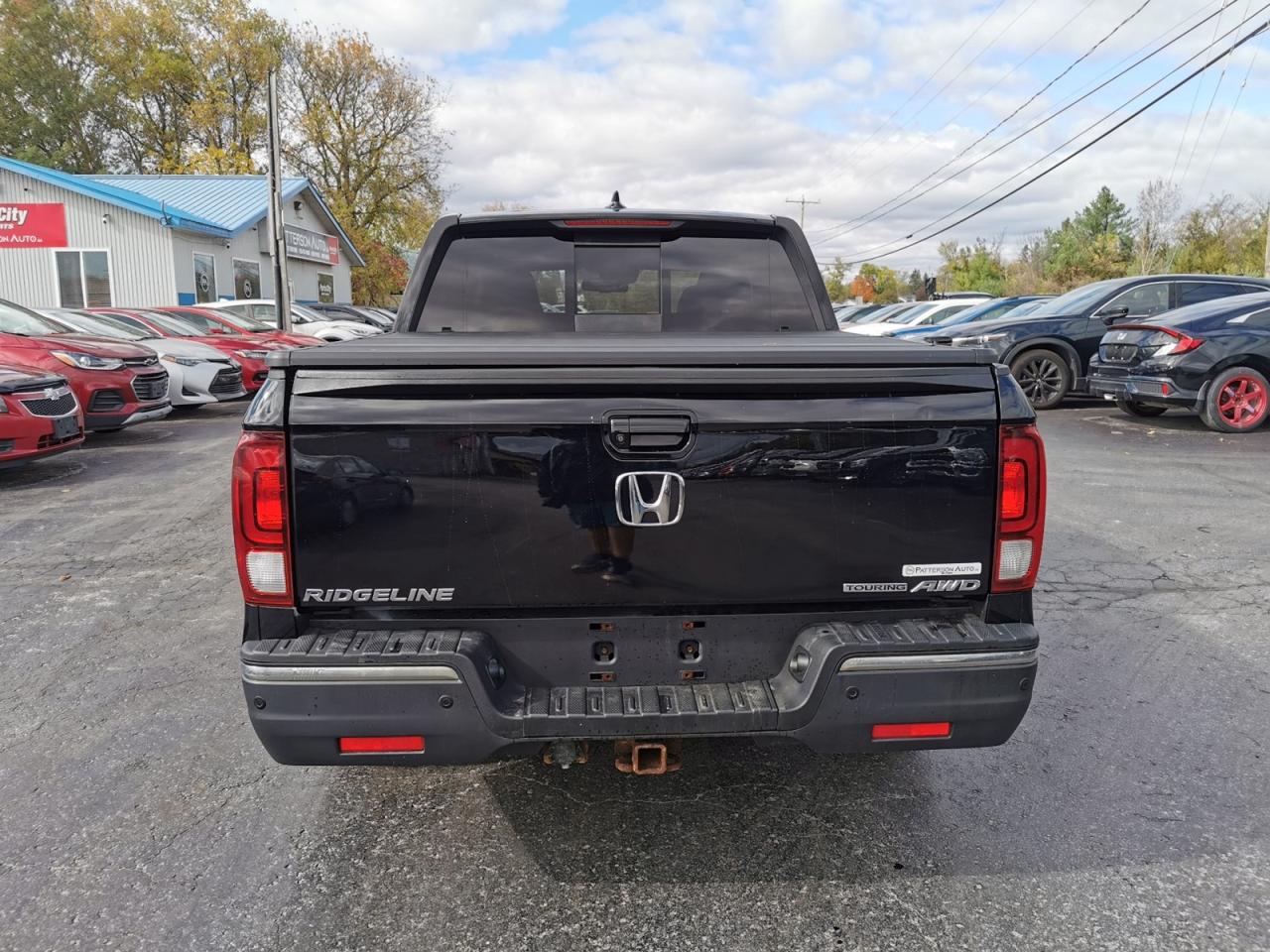 2017 Honda Ridgeline  - Photo #4