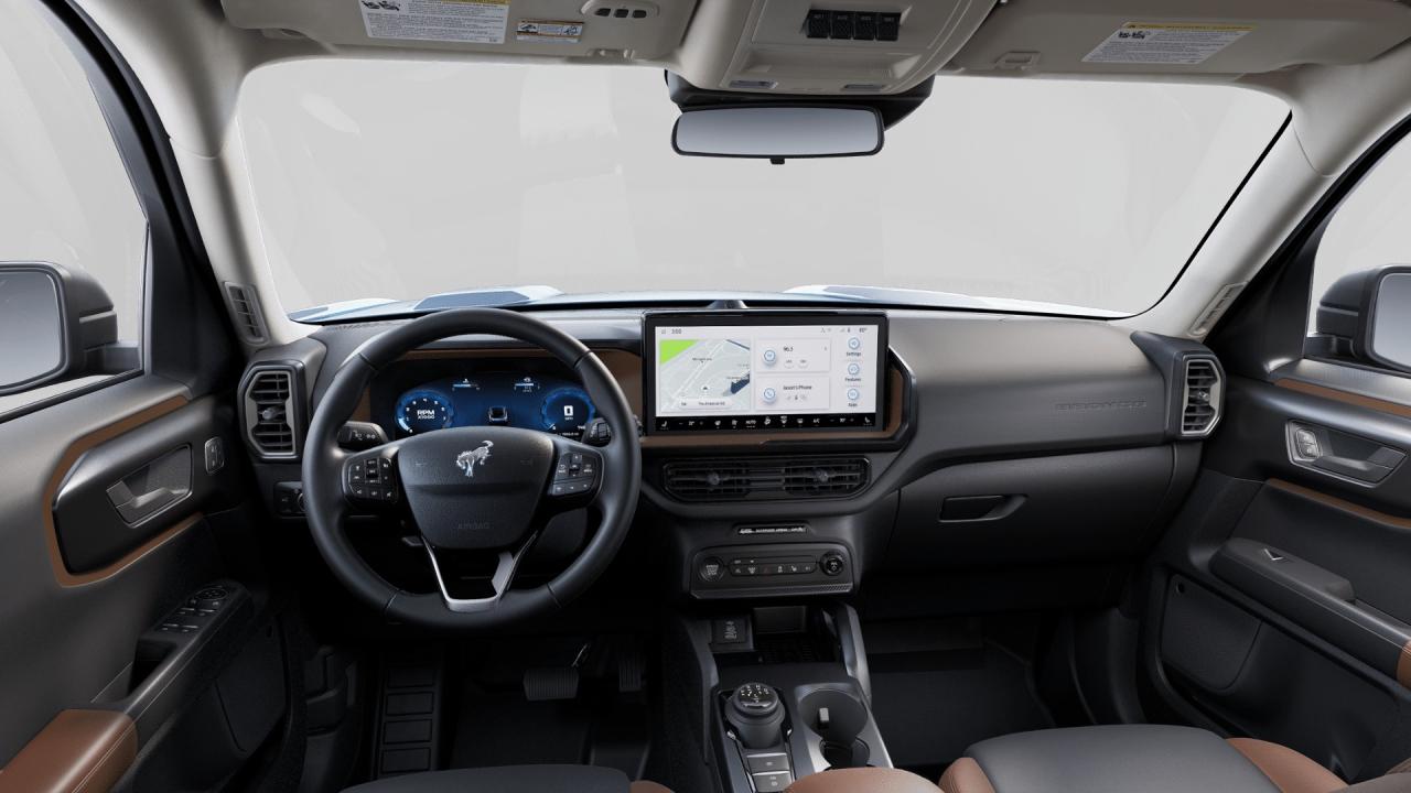 2025 Ford Bronco Sport Outer Banks Photo4