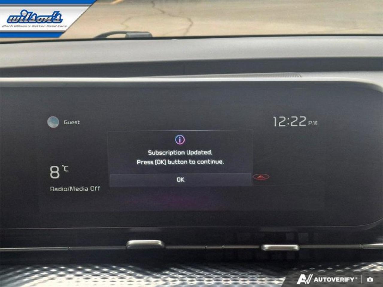 2022 Kia Carnival SX | Leather | Sunroof | Nav | Adaptive Cruise | 360 Camera | Bose Audio | New Tires & Brakes | Photo