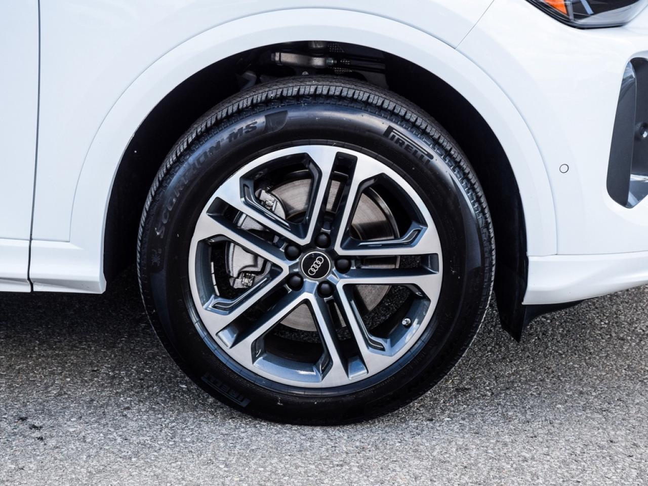 2025 Audi New Q5 2.0T Technik *SOLD* Photo