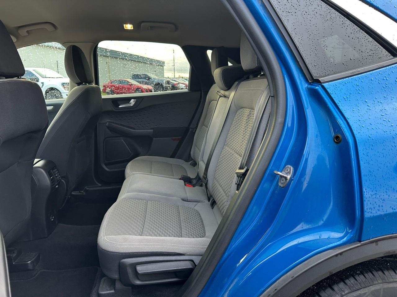 2020 Ford Escape SE FWD Photo