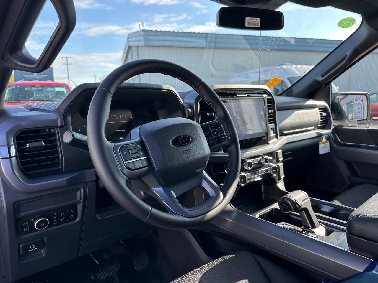 2025 Ford F-150 XLT 4WD SuperCrew 5.5' Box Photo