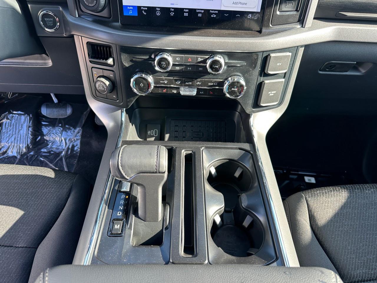 2025 Ford F-150 XLT 4WD SuperCrew 5.5' Box Photo