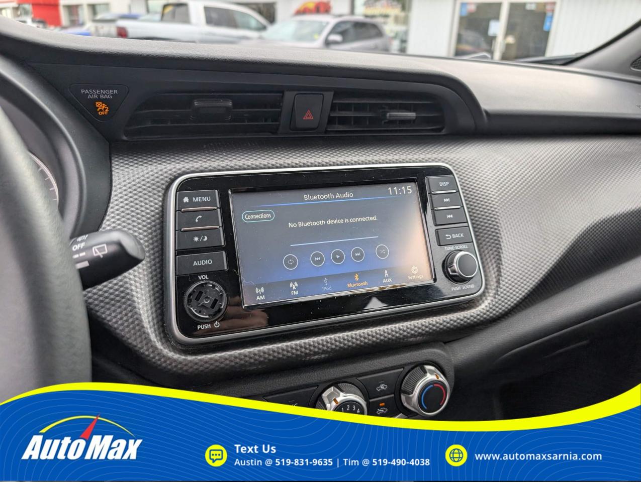 2020 Nissan Kicks S Photo