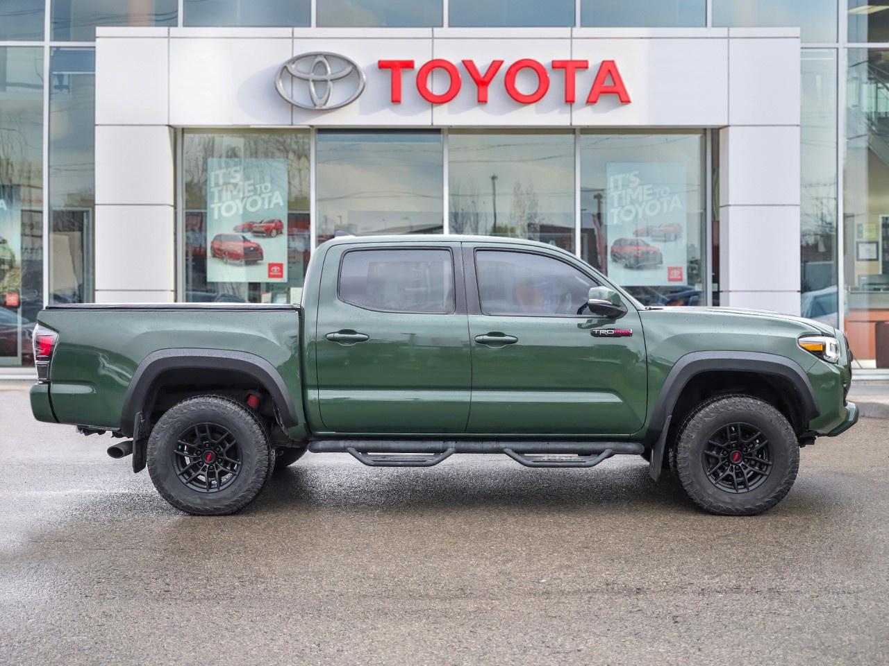 2020 Toyota Tacoma  Photo2
