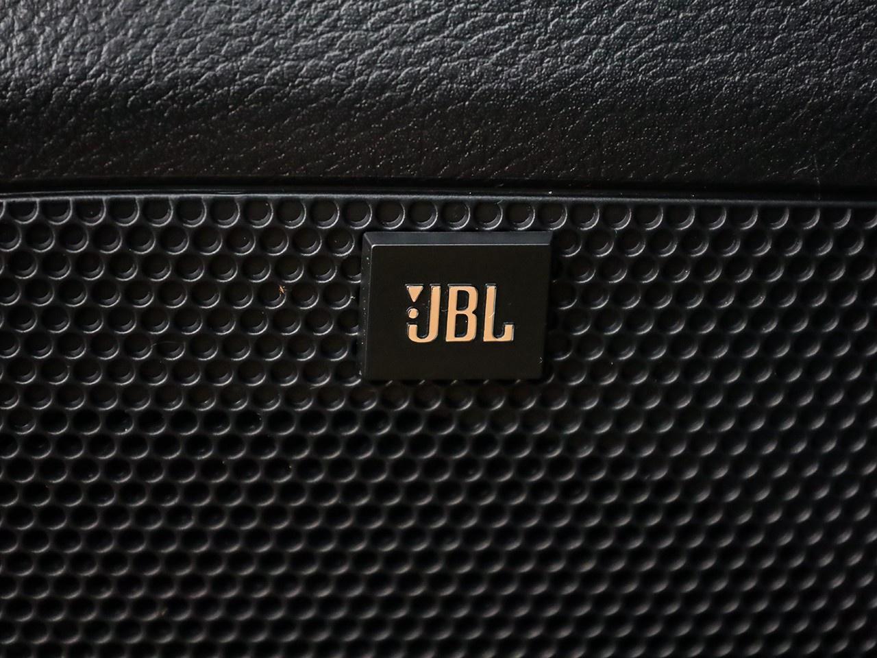 2020 Toyota Tacoma  Photo