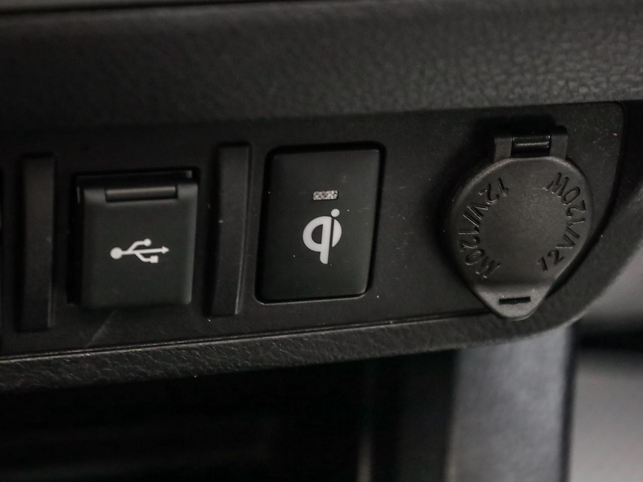 2020 Toyota Tacoma  Photo