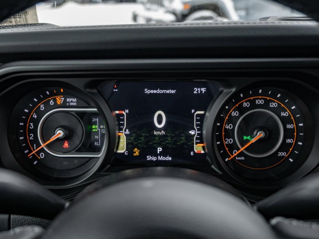 2026 Jeep Gladiator RUBICON X Photo3