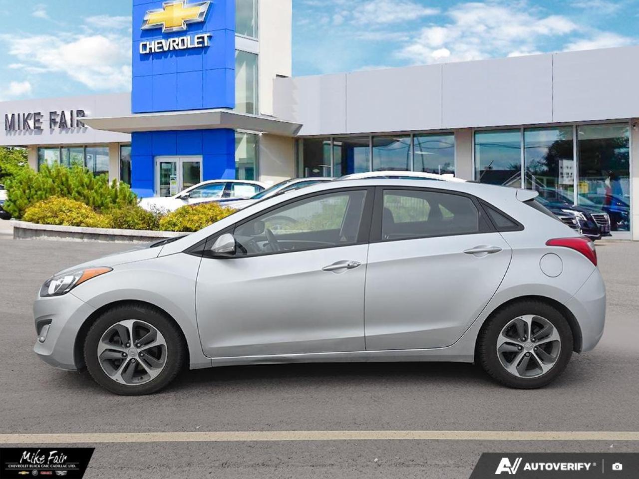 2016 Hyundai Elantra GT GLS Keyless entry, 2.0L 4 Cylinder Engine, 6 speed manual Transmission Photo2