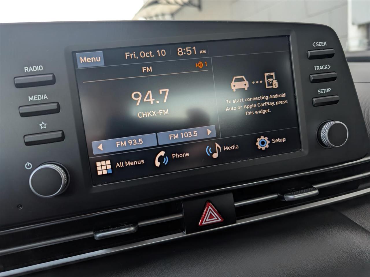 2024 Hyundai Elantra PREFERRED - HTD SEATS - REVERSE CAM - CARPLAY