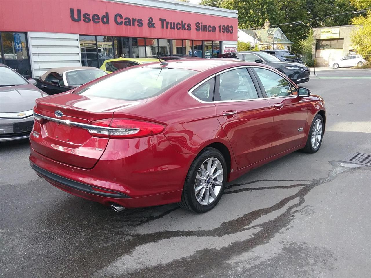 2018 Ford Fusion Energi Plug In Hybrid | SE Luxury | NAV | APPLE CARPLAY Photo