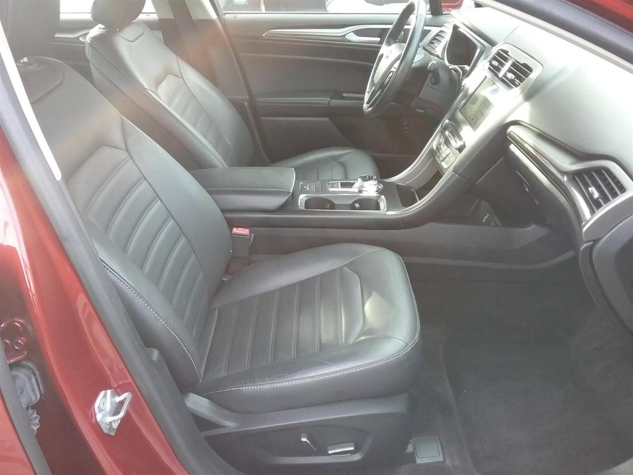 2018 Ford Fusion Energi Plug In Hybrid | SE Luxury | NAV | APPLE CARPLAY Photo