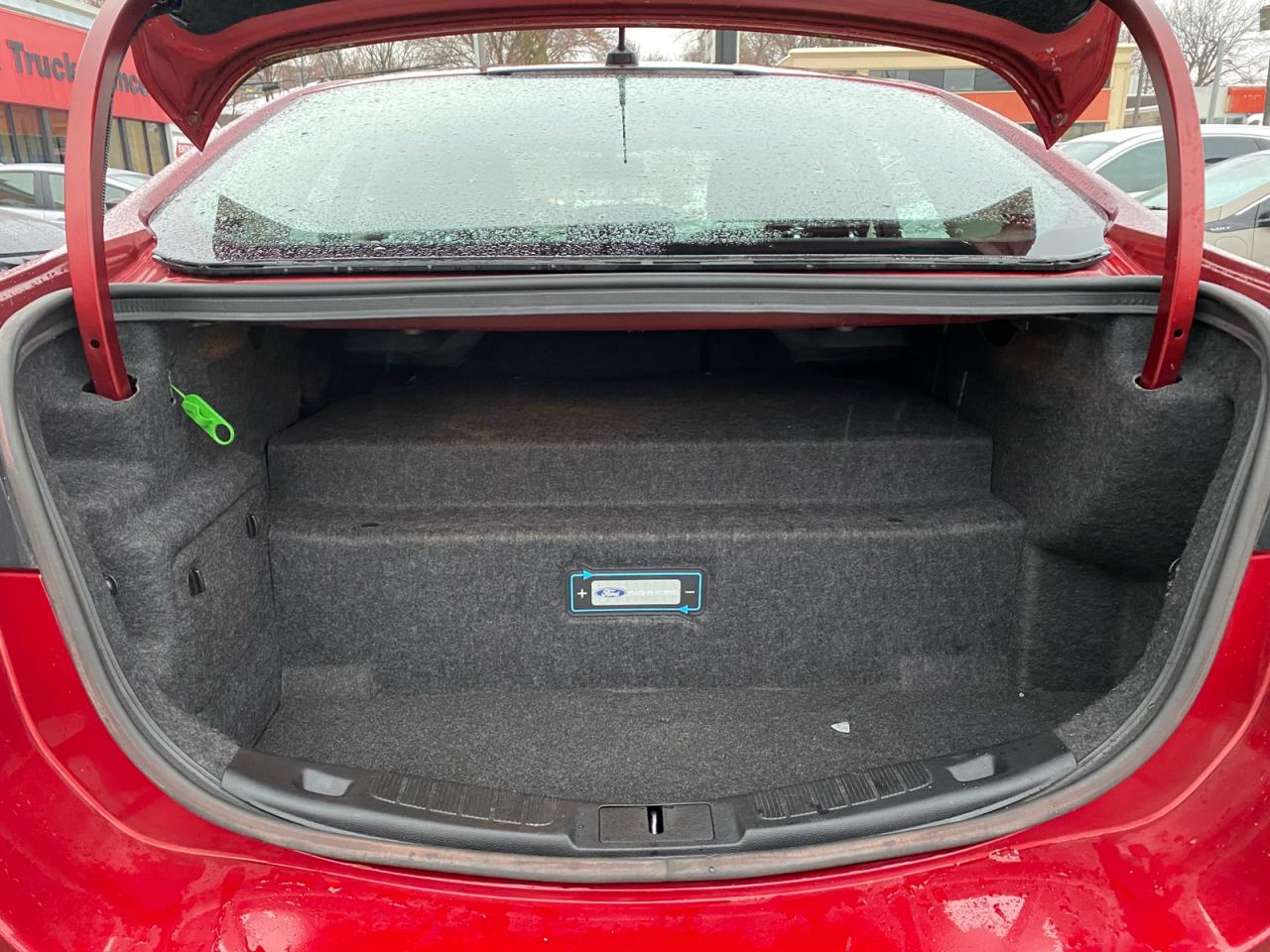 2018 Ford Fusion Energi Plug In Hybrid | SE Luxury | NAV | APPLE CARPLAY Photo