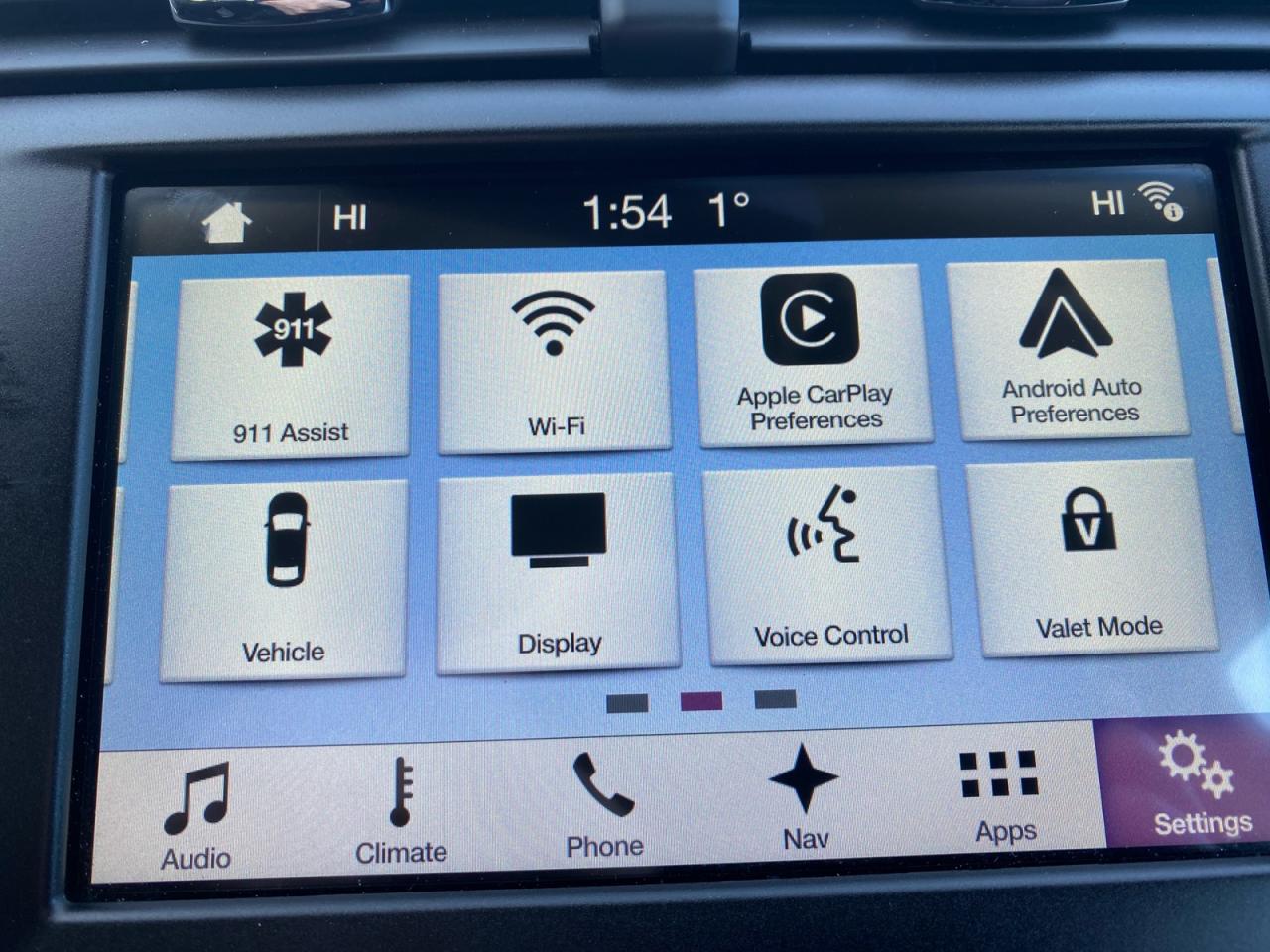 2018 Ford Fusion Energi Plug In Hybrid | SE Luxury | NAV | APPLE CARPLAY Photo