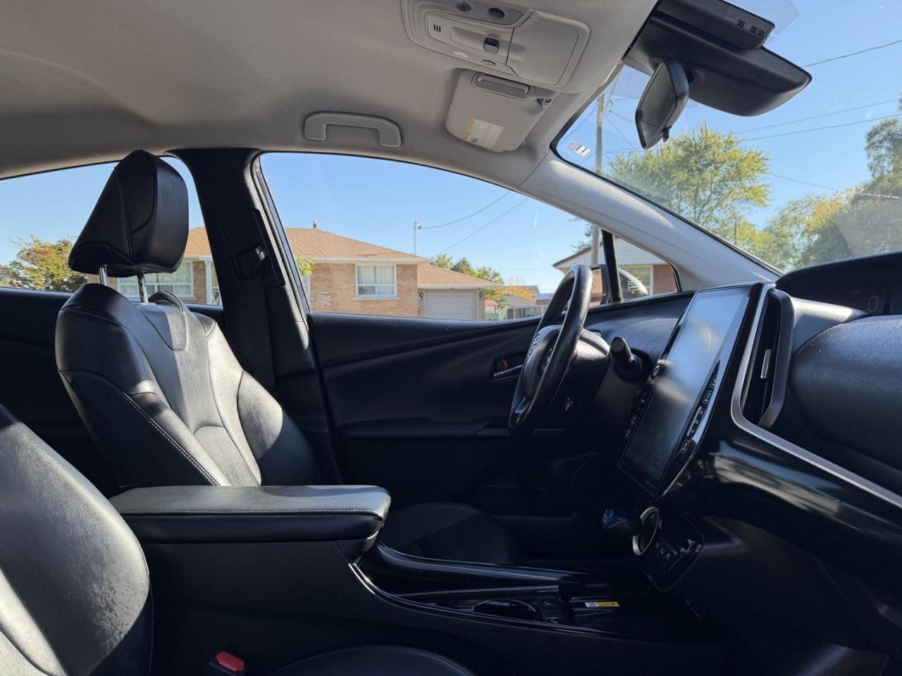 2021 Toyota Prius Prime Upgrade Auto - Photo #9