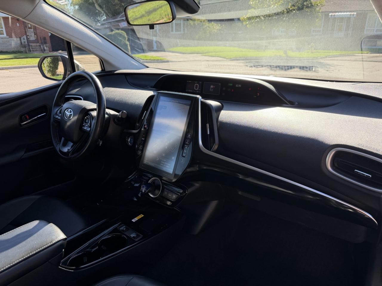 2021 Toyota Prius Prime Upgrade Auto - Photo #10