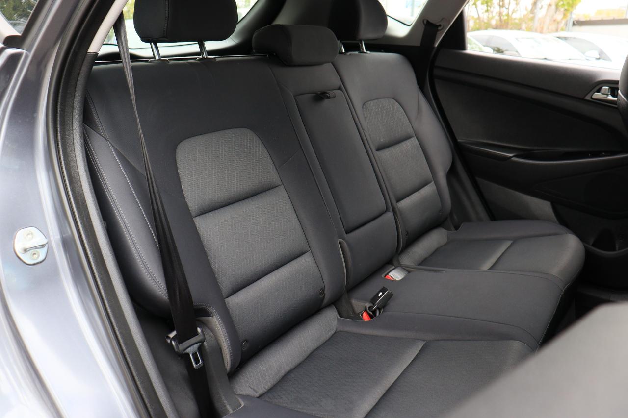 2018 Hyundai Tucson Premium | AWD | Cam | CarPlay | Bluetooth | Alloys Photo64