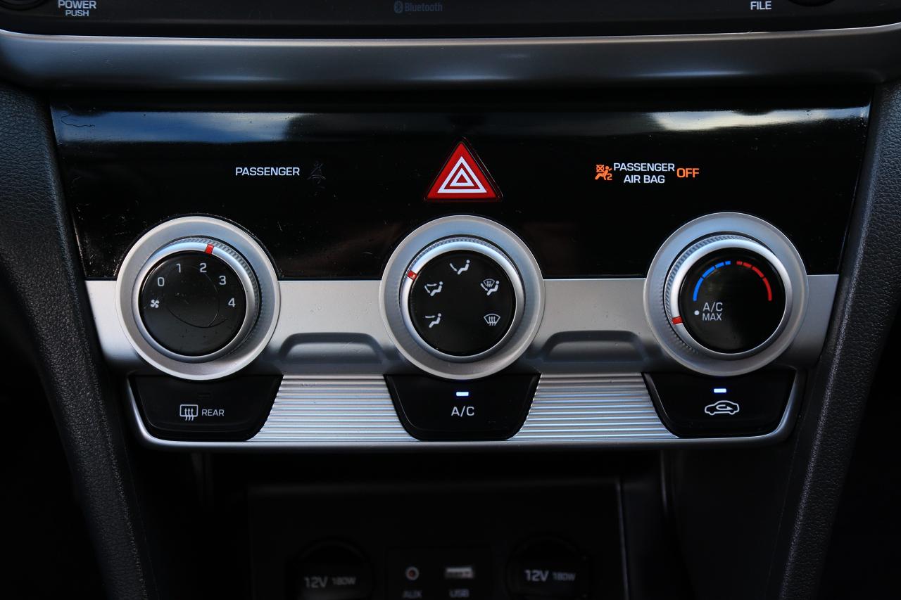2019 Hyundai Elantra Preferred | Auto | CarPlay | Cam | Heated Seats ++ Photo60