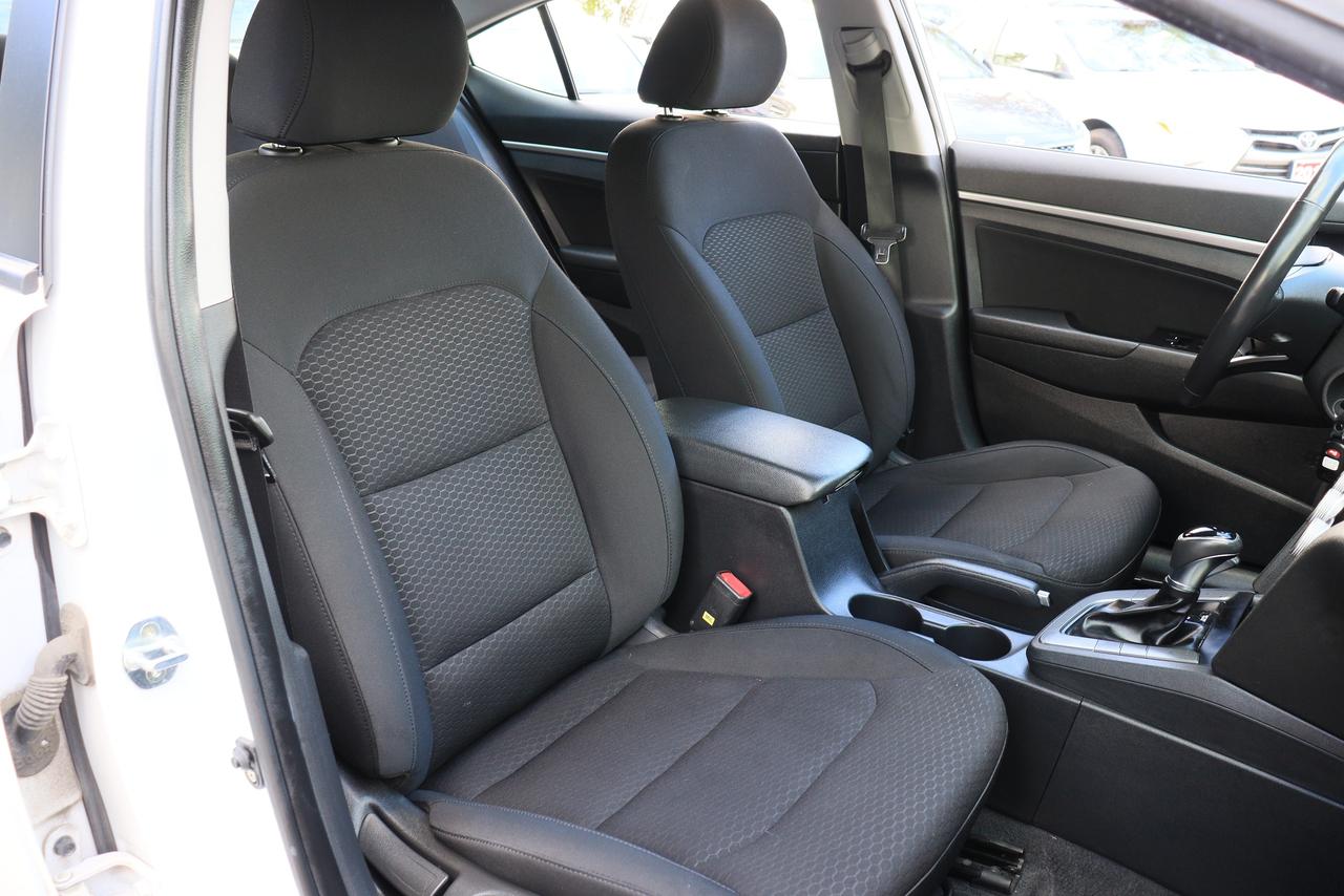 2019 Hyundai Elantra Preferred | Auto | CarPlay | Cam | Heated Seats ++ Photo67