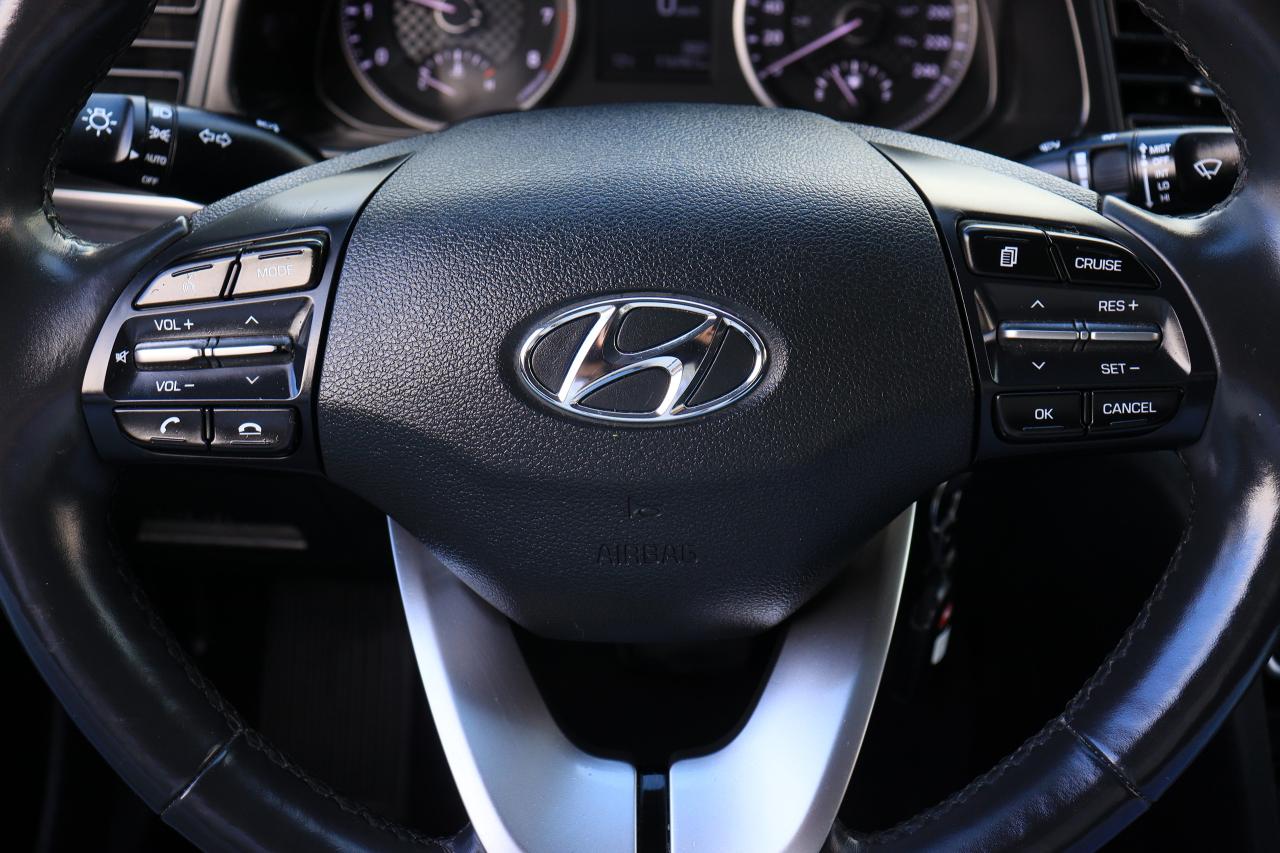 2019 Hyundai Elantra Preferred | Auto | CarPlay | Cam | Heated Seats ++ Photo