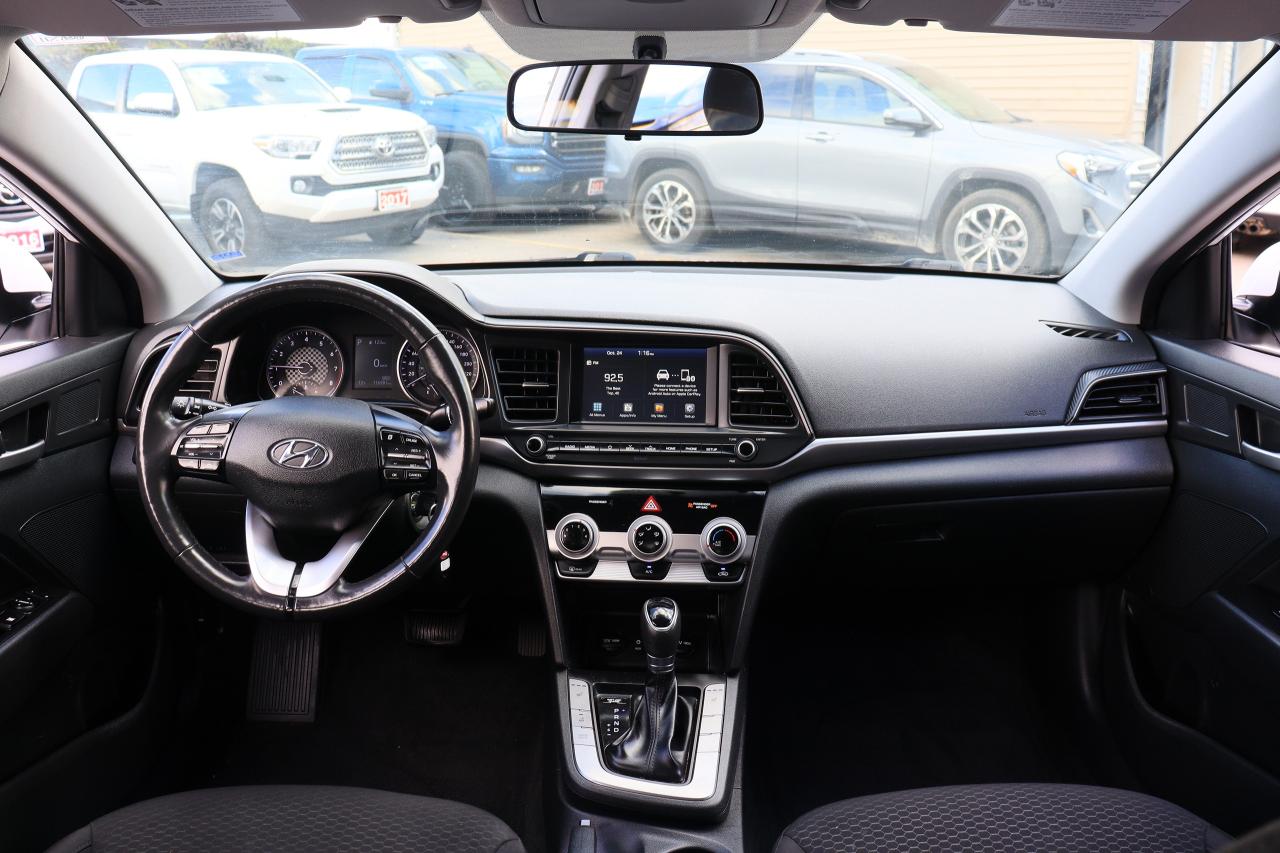 2019 Hyundai Elantra Preferred | Auto | CarPlay | Cam | Heated Seats ++ Photo
