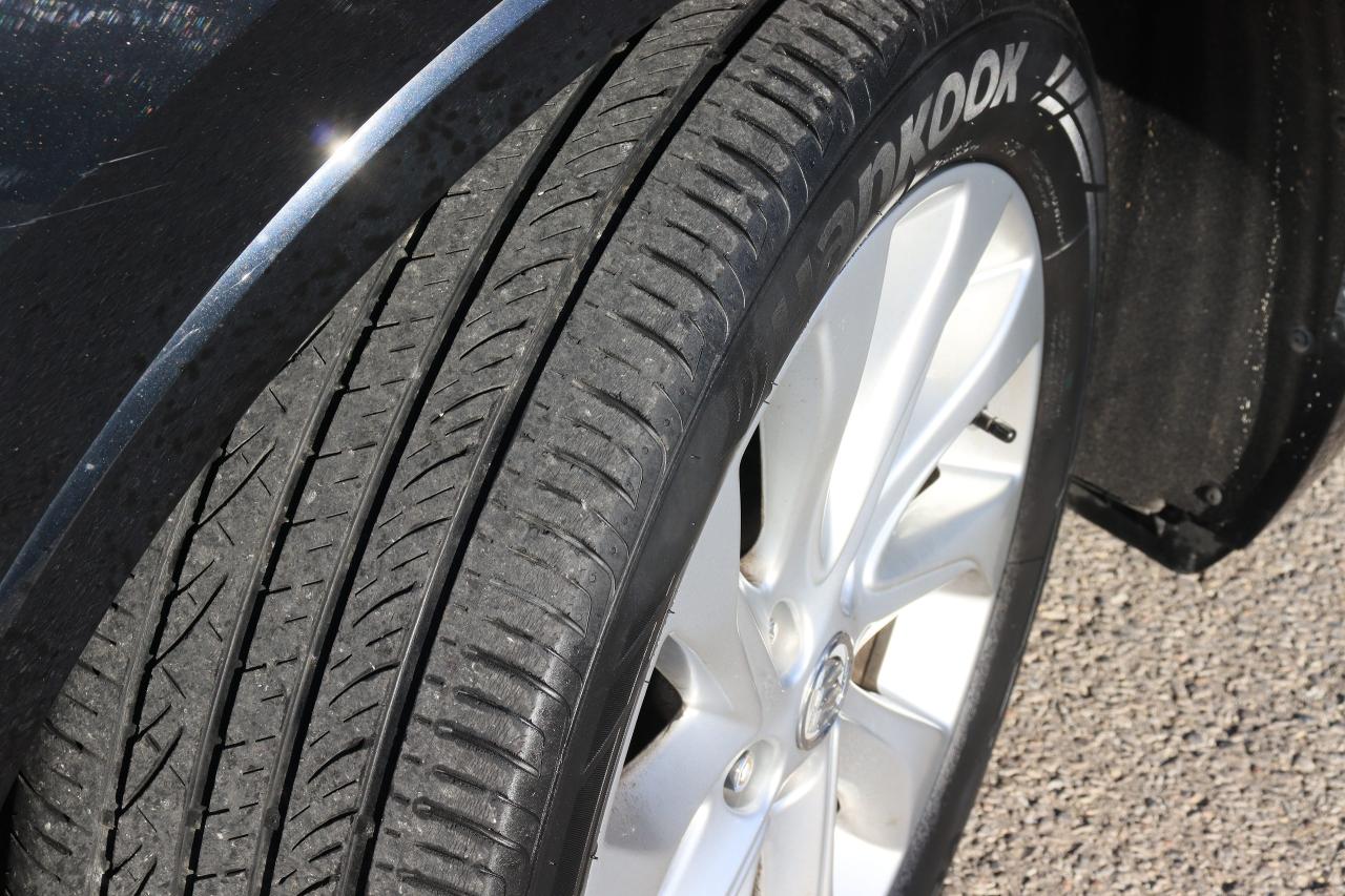 2017 Buick Envision Premium II | AWD | Leather | Roof | Nav&Cam | BSM Photo54