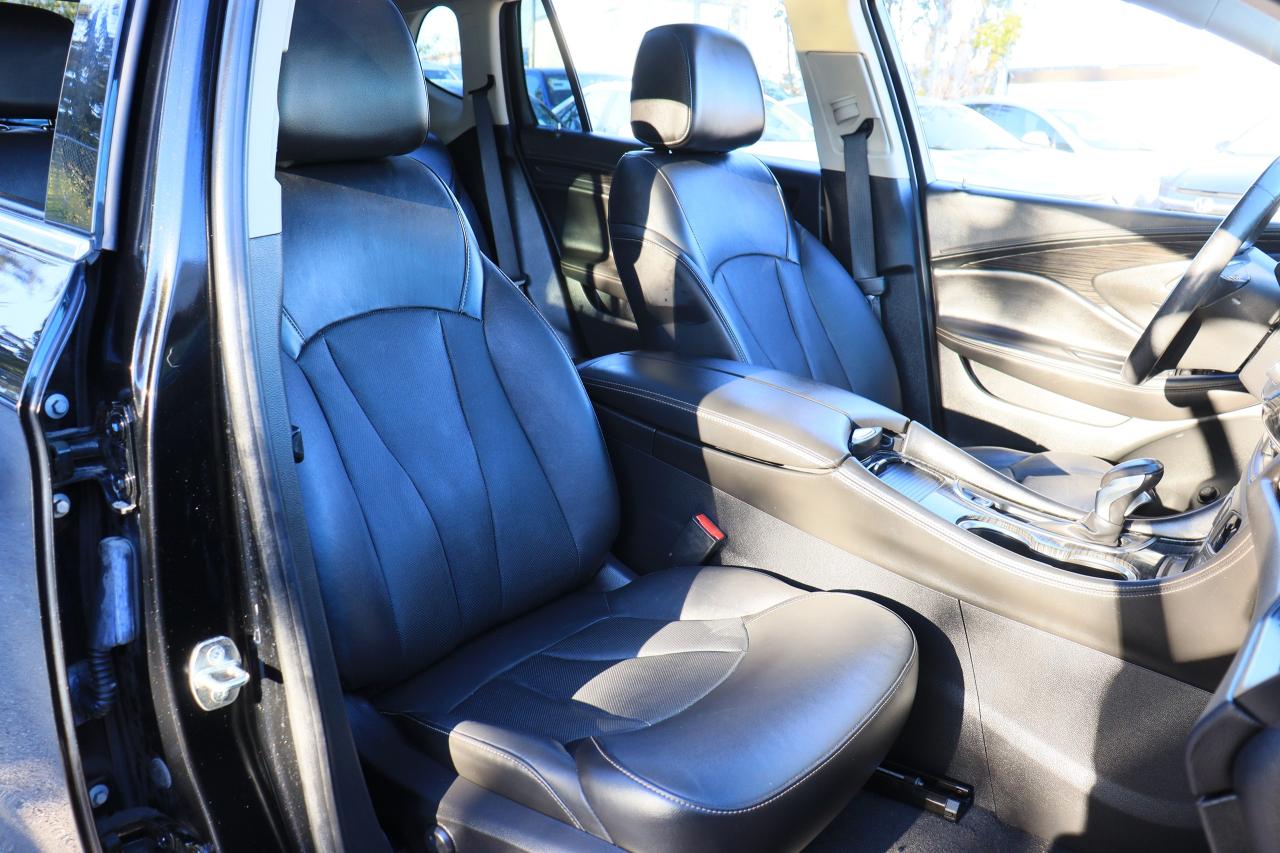 2017 Buick Envision Premium II | AWD | Leather | Roof | Nav&Cam | BSM Photo35