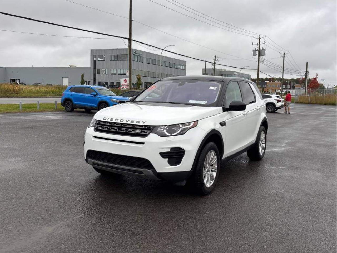 Used 2019 Land Rover Discovery Sport SE 4WD-LEATHER-MOON ROOF-CERTFIED for sale in Toronto, ON
