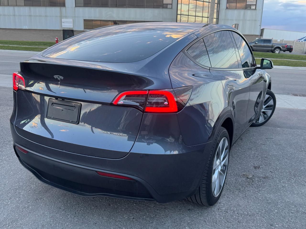 2023 Tesla Model Y Long Range AWD - Photo #5