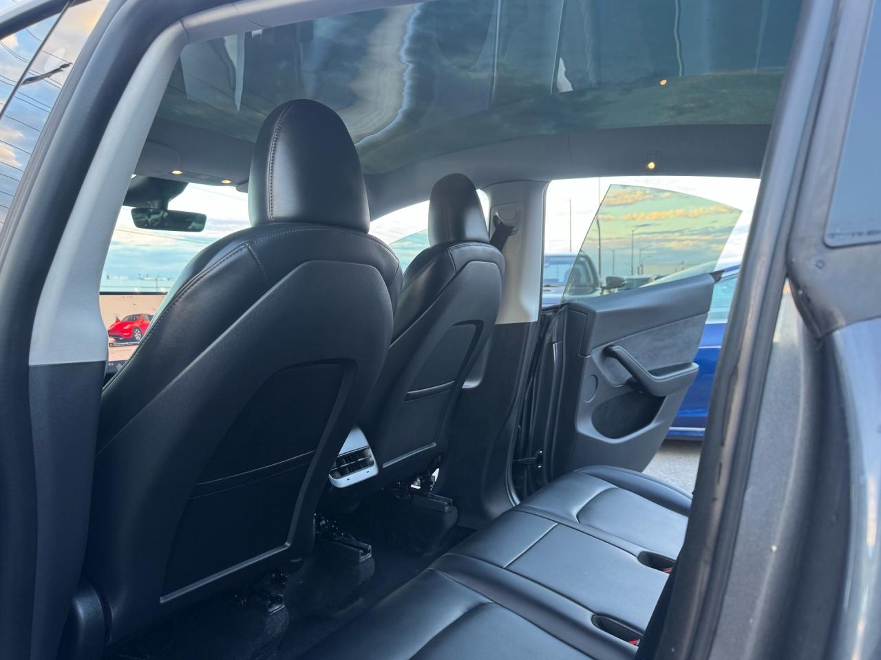 2023 Tesla Model Y Long Range AWD - Photo #15
