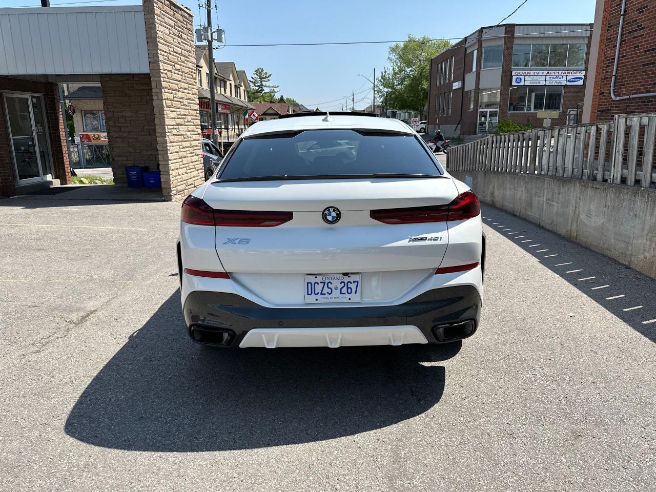 2023 BMW X6 Excellence Pkg | Merino | M Carbon | Sky Lounge ++ Photo6