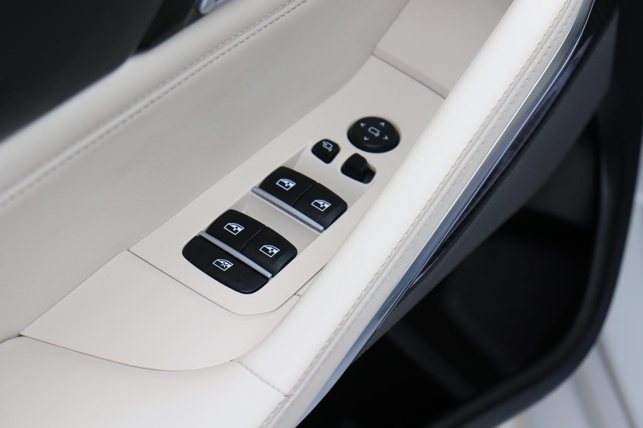 2023 BMW X6 Excellence PKG | Clean Carfax | Factory Warranty++ Photo22