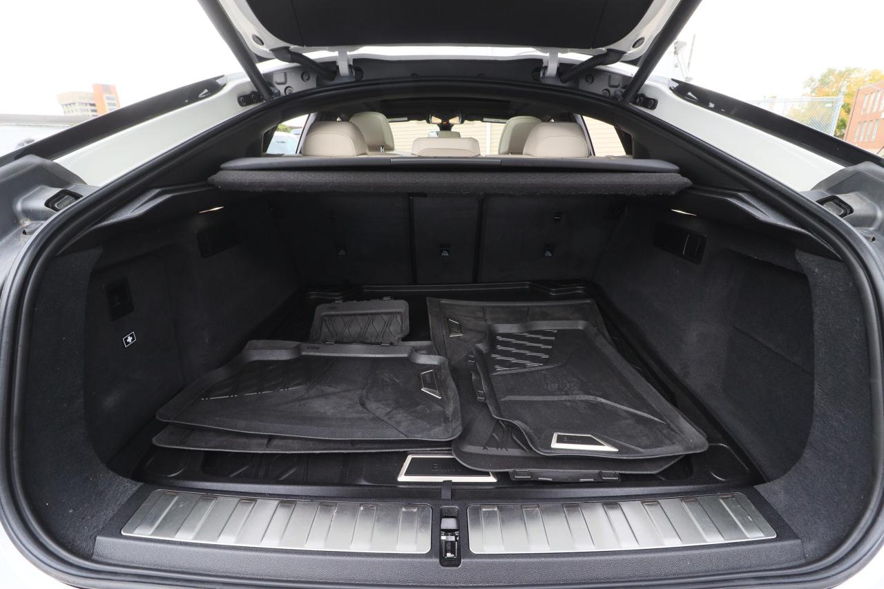 2023 BMW X6 Excellence PKG | Clean Carfax | Factory Warranty++ Photo91