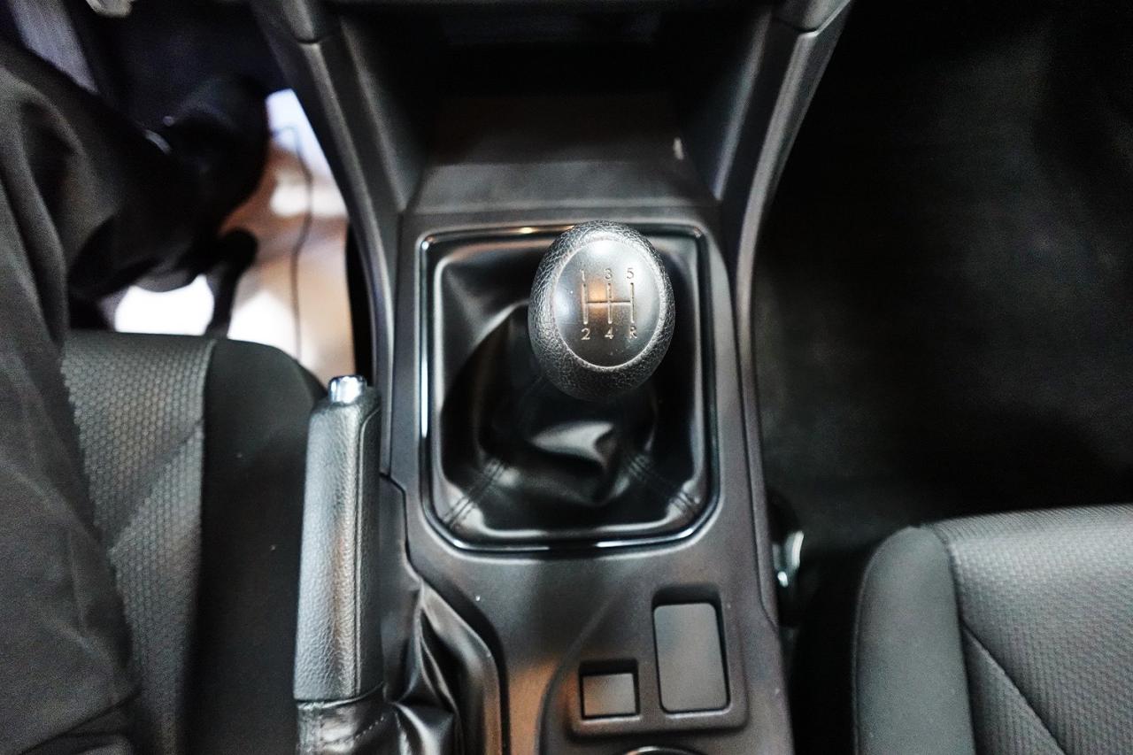 2019 Subaru Impreza CONVENIECE PKG.NO ACCIDENT ,HB,5MT - Photo #24