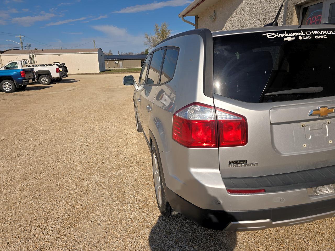 2012 Chevrolet Orlando 7 Pass, Sunroof, Bluetooth - Photo #15