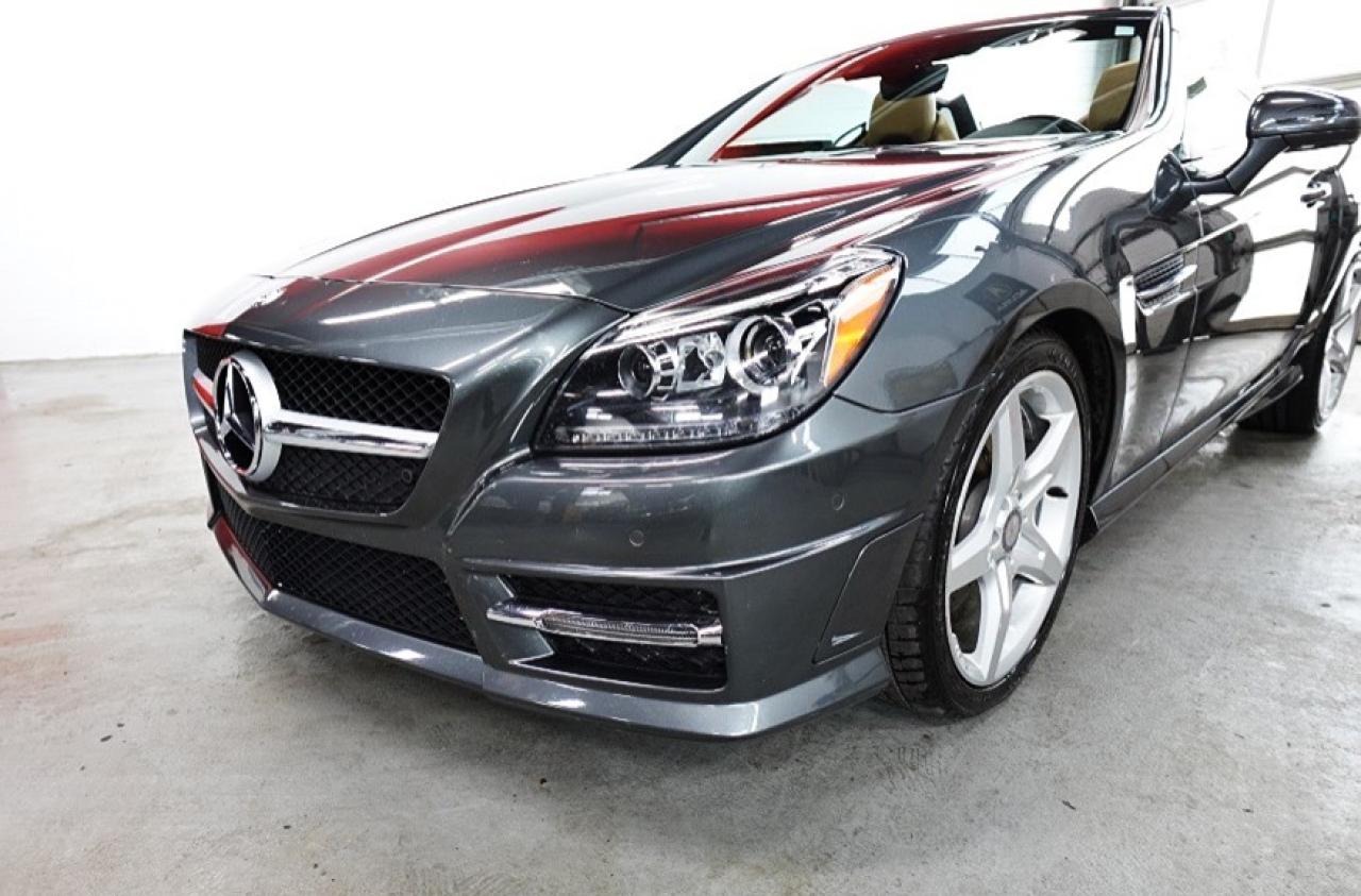 2015 Mercedes-Benz SLK ROADSTER, SLK 350 AMG PKG.NO ACCIDENT.ONE ONWER - Photo #16