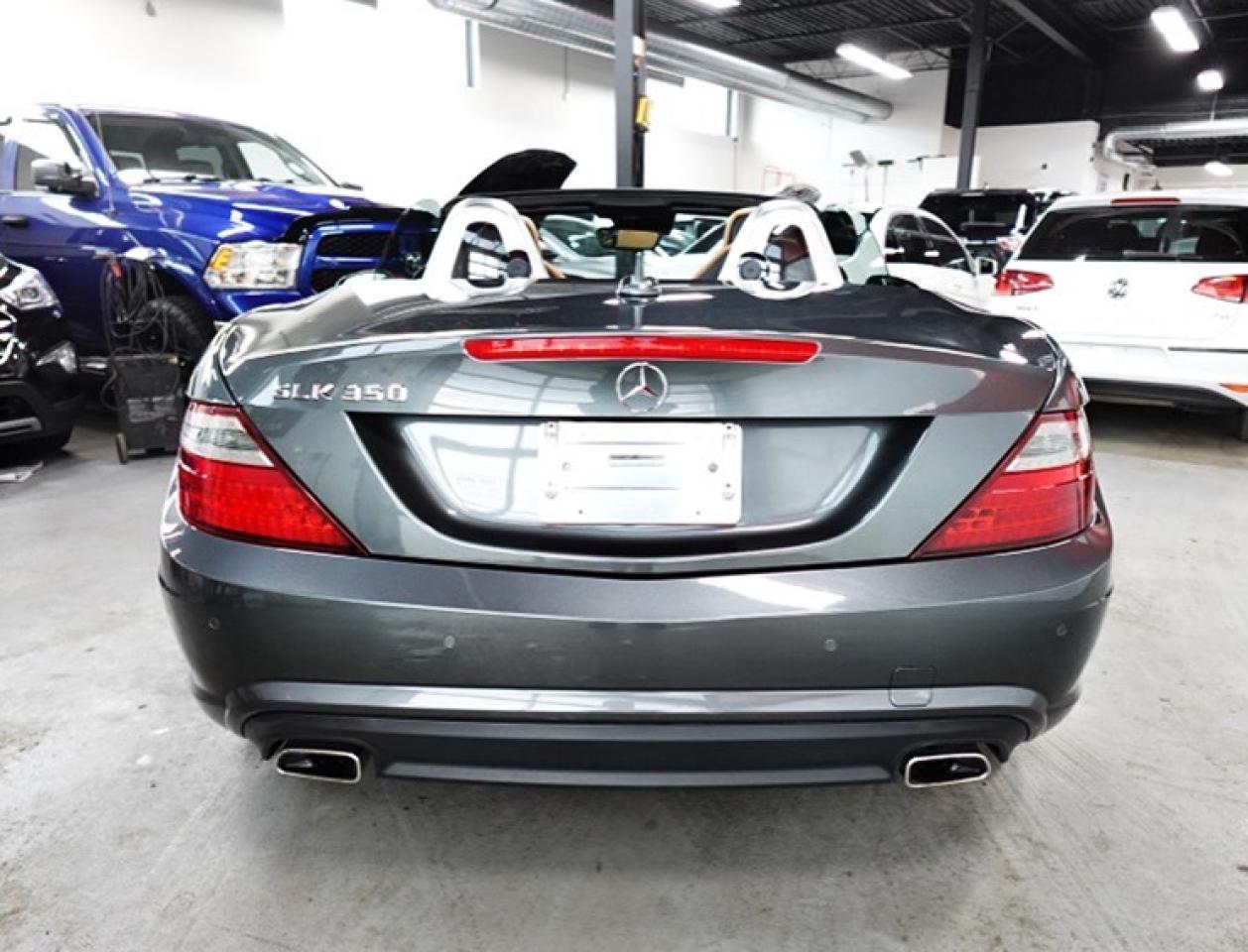 2015 Mercedes-Benz SLK ROADSTER, SLK 350 AMG PKG.NO ACCIDENT.ONE ONWER - Photo #5