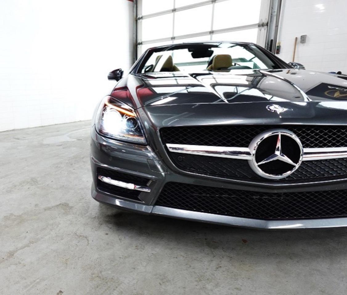 2015 Mercedes-Benz SLK ROADSTER, SLK 350 AMG PKG.NO ACCIDENT.ONE ONWER - Photo #37