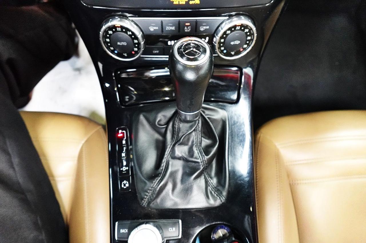 2015 Mercedes-Benz SLK ROADSTER, SLK 350 AMG PKG.NO ACCIDENT.ONE ONWER Photo