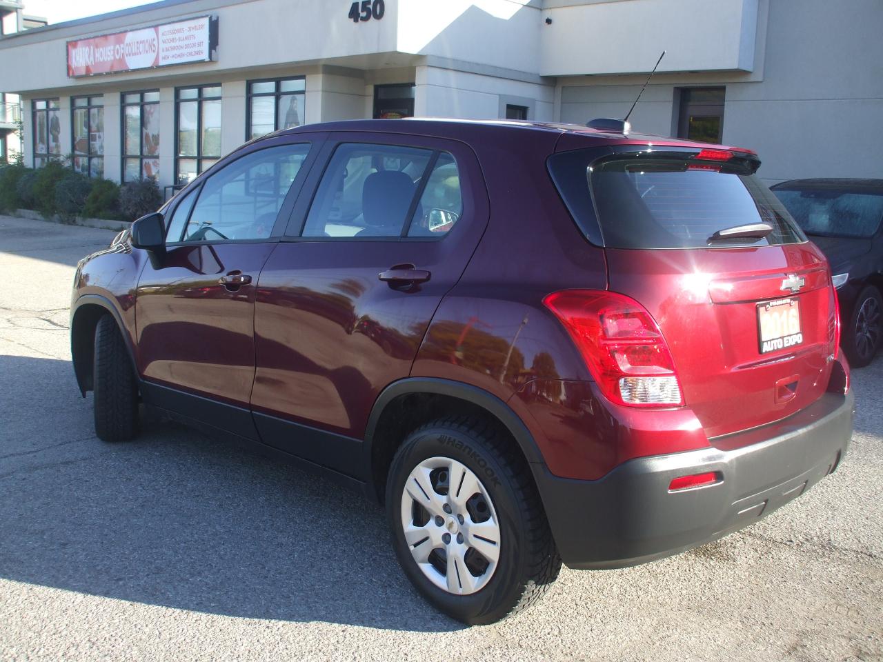 2016 Chevrolet Trax LS,Certified,Bluetooth,2 Set of Tires,Clean Carfax - Photo #3