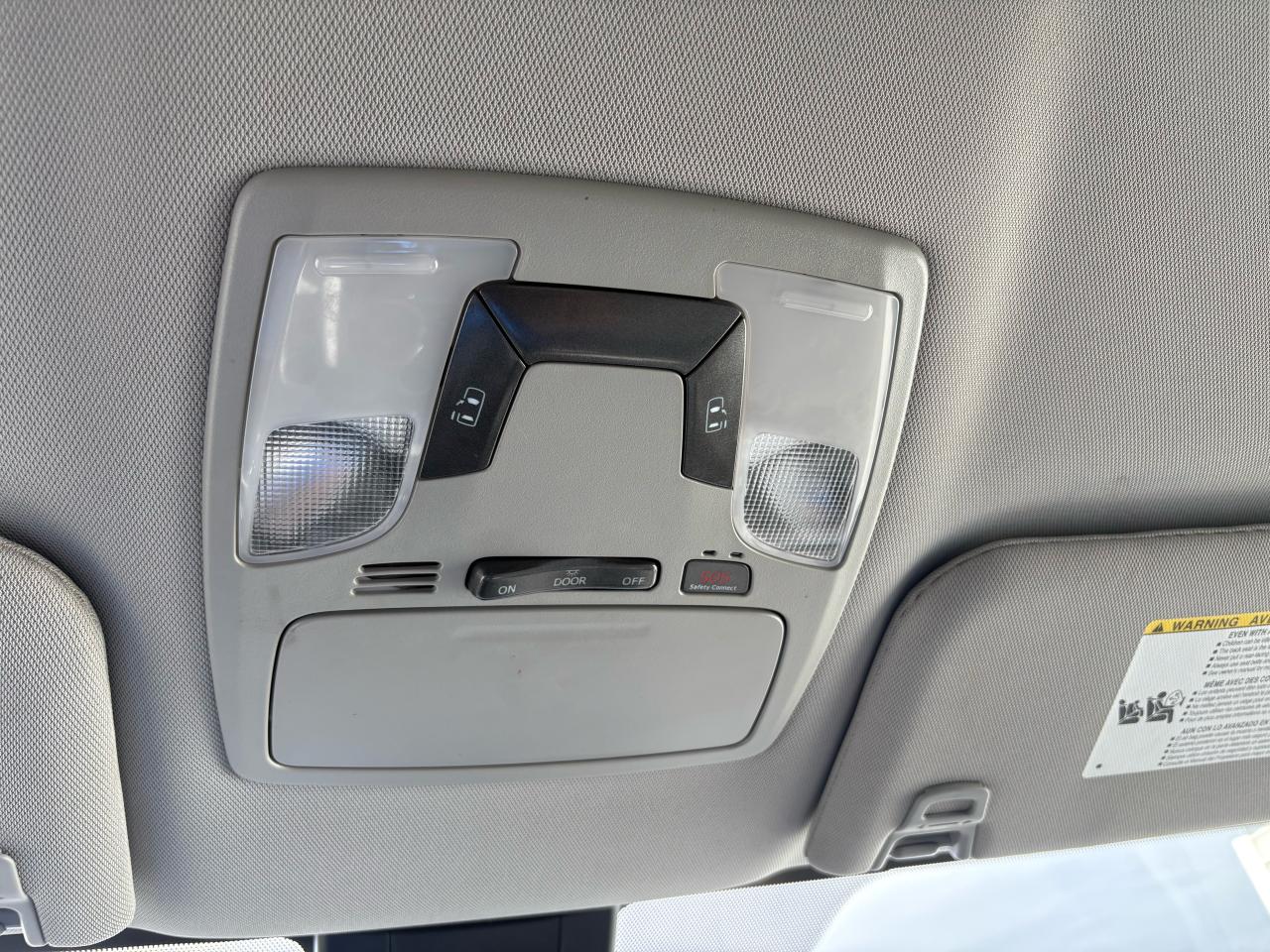 2020 Toyota Sienna LE - Photo #18