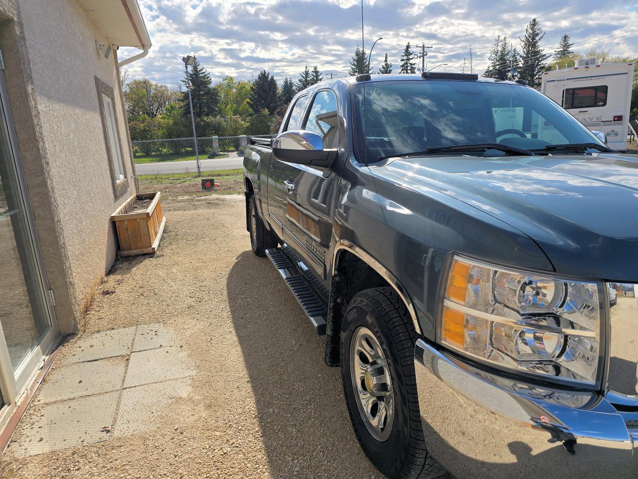 2013 Chevrolet Silverado 1500 LS EXT CAB - Photo #3
