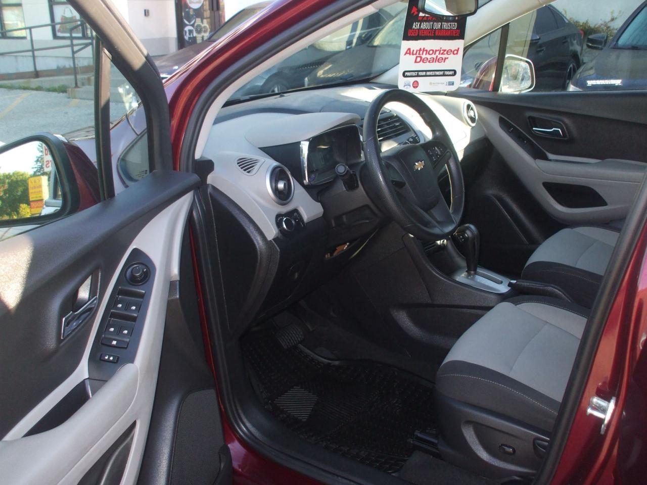 2016 Chevrolet Trax LS,Certified,Bluetooth,2 Set of Tires,Clean Carfax