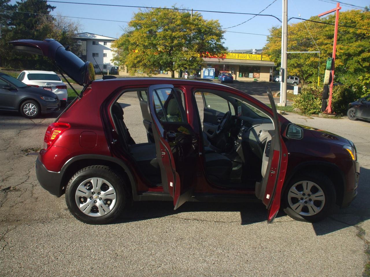 2016 Chevrolet Trax LS,Certified,Bluetooth,2 Set of Tires,Clean Carfax