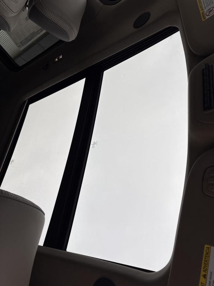 2026 Ford F-350 Super Duty SRW PLATINUM 6.8' Box 713A Photo5